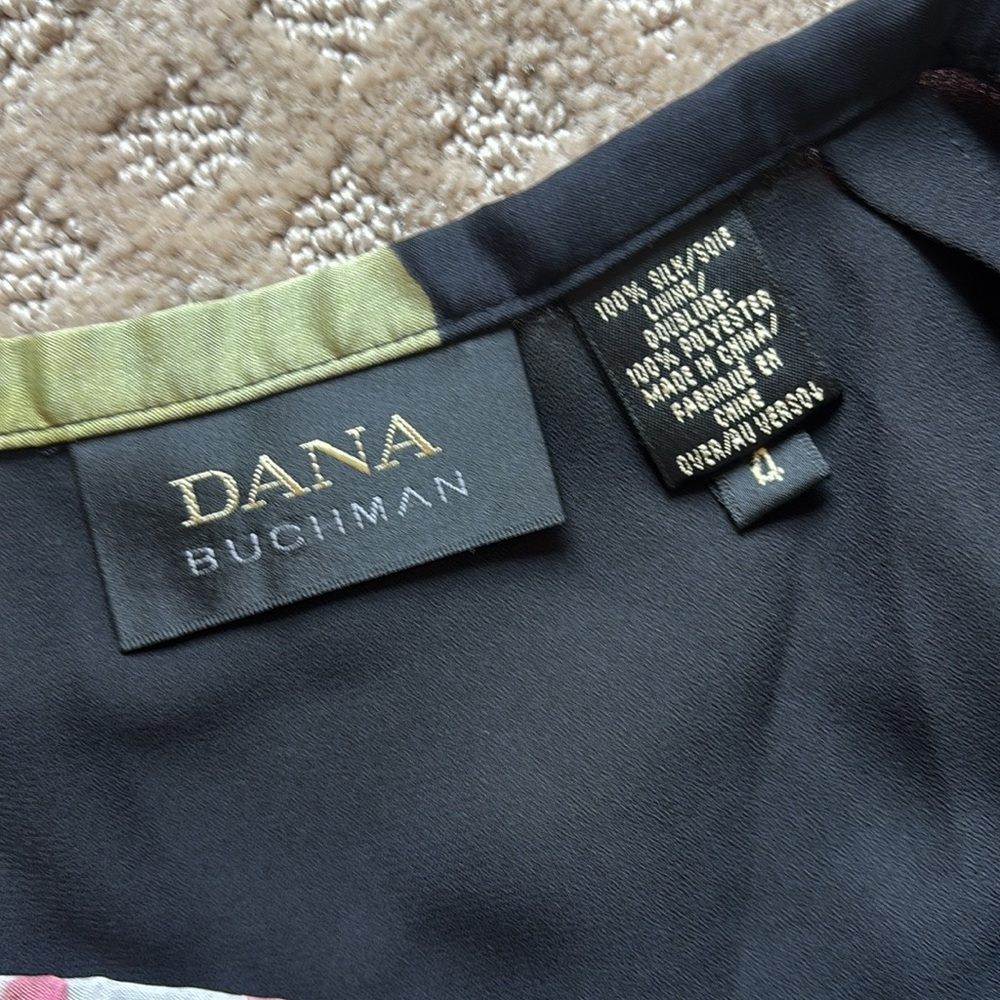 Dana Buchman Midi Skirt - Black with Pink and Green Floral size 4 - Picture 3 of 10